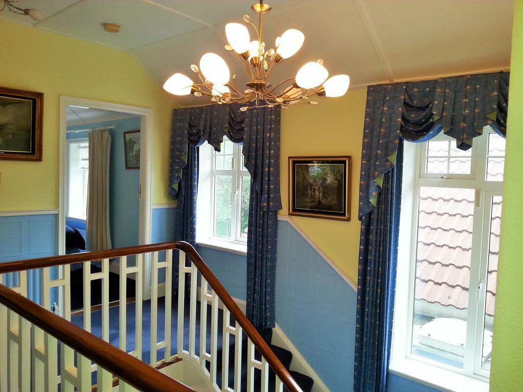 Bed and Breakfast The Dell Dublin Dun Laoghaire Exterior foto