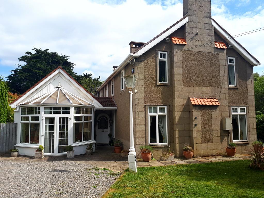 Bed and Breakfast The Dell Dublin Dun Laoghaire Exterior foto