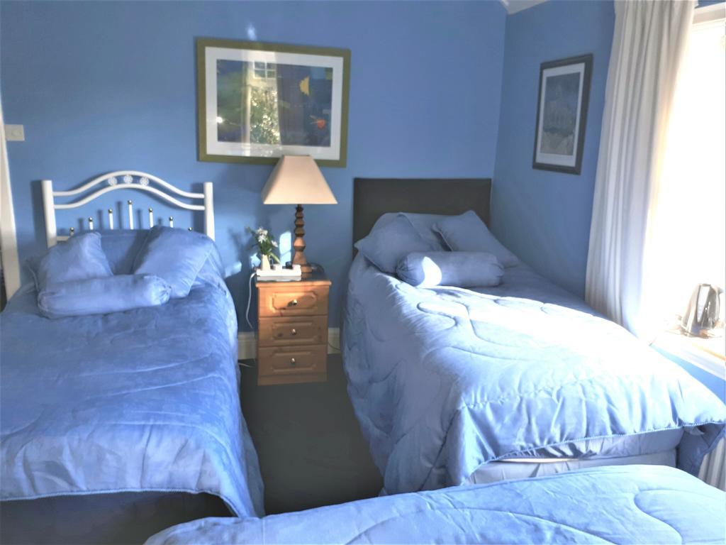 Bed and Breakfast The Dell Dublin Dun Laoghaire Exterior foto